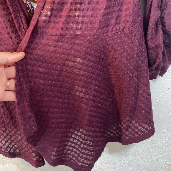 Women's Cardigan - Picture 6 of 8